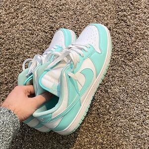 Nike Dunk Green Glow